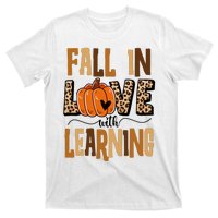 Fall In Love With Learning Teacher Gift T-Shirt