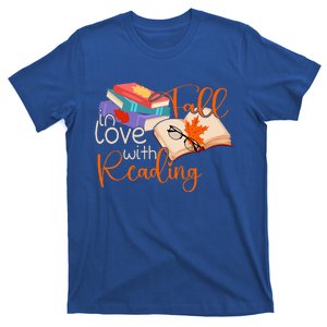 Fall In Love With Reading Fall Leaves Autumn Thanksgiving   T-Shirt