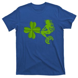 Funny Irish Mermaid Love Shamrock St Patricks Day Funny Gift T-Shirt