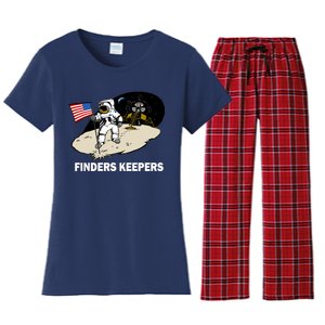 Finders Keepers Women's Flannel Pajama Set