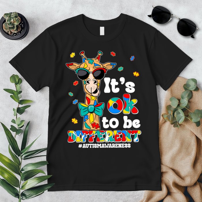Funny ItS Ok To Be Different Autism Awareness Giraffe Premium T-Shirt