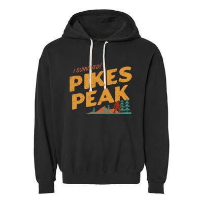 Funny I Survived Pikes Peak Retro Colorado Bigfoot Souvenir Garment-Dyed Fleece Hoodie