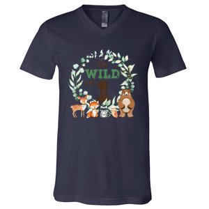 Funny Im Wild And One Zoo Theme Birthday Safari Jungle Animals V-Neck T-Shirt