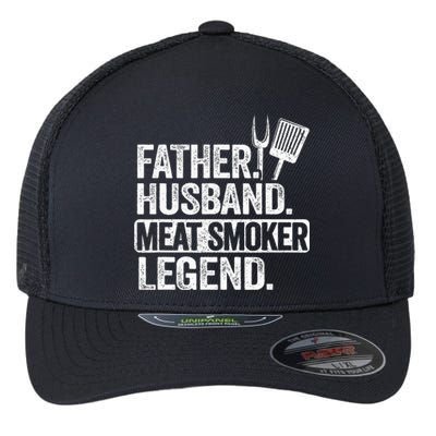 Funny If You Can Read This She Fell Off Biker Motorcycle Flexfit Unipanel Trucker Cap