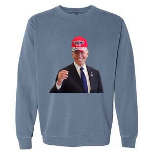 Funny Joe Biden Dons Trump 2024 Cap Wear A Trump Hat Garment-Dyed Sweatshirt