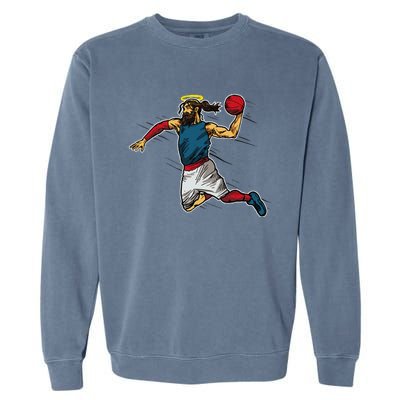 Funny Jesus Dunking Basketball Gift Basketball Player Garment-Dyed Sweatshirt