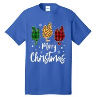 Family Leopard Buffalo Plaid Chicken Merry Christmas Gift Tall T-Shirt