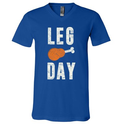 Fun Leg Day Thanksgiving Funny Gift Pilgrim Costume Turkey Day Gift V-Neck T-Shirt