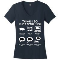 Farm Life Farming Pig Lover Fun Pig Owner And Animal Lover Women's V-Neck T-Shirt