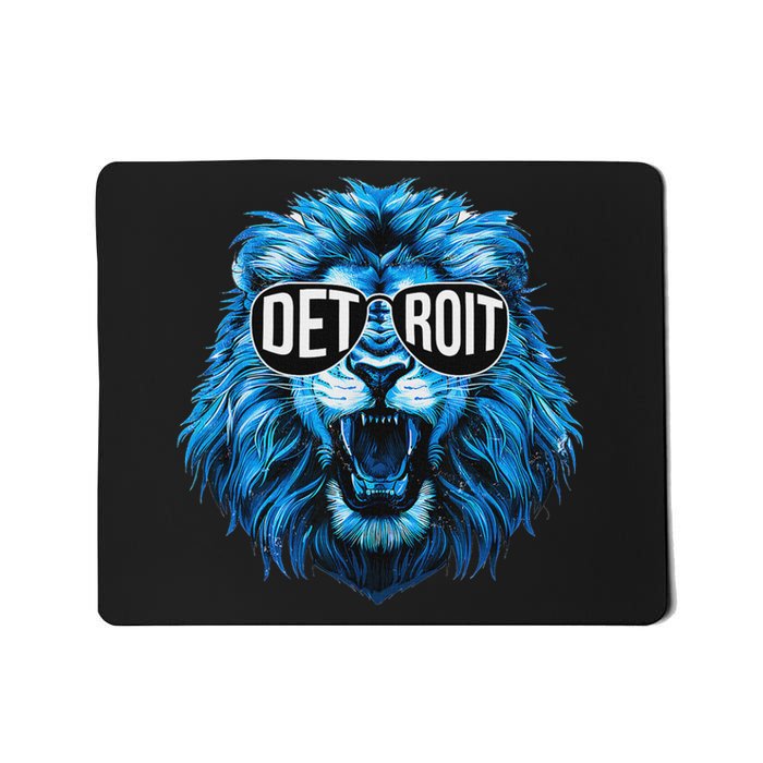 Funny Lion Lovers Wearing Glasses Retro Vintage Style Mousepad