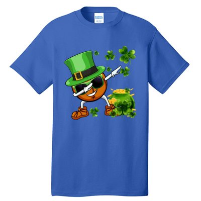 Funny Leprechaun Shamrock Dabbing Basketball St Patricks Day Gift Tall T-Shirt