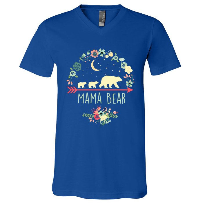 Floral Mama Bear With 2 Cubs Gift V-Neck T-Shirt