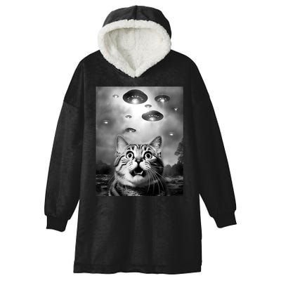Funny Meme Cat Selfie With Alien Ufos Funny Cat Lovers Aliens Ufo Hooded Wearable Blanket
