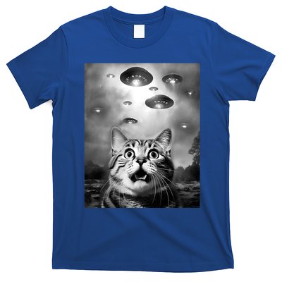 Funny Meme Cat Selfie With Alien Ufos Funny Cat Lovers Aliens Ufo T-Shirt