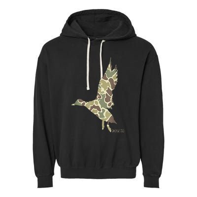 Flying Mallard Duck Camouflage Camo Duck Hunting Camo Hunter Garment-Dyed Fleece Hoodie