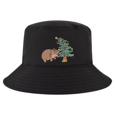 Funny Moo Deng Biting Xmas Tree Baby Pygmy Hippo Christmas Cool Comfort Performance Bucket Hat