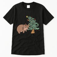 Funny Moo Deng Biting Xmas Tree Baby Pygmy Hippo Christmas Tall T-Shirt