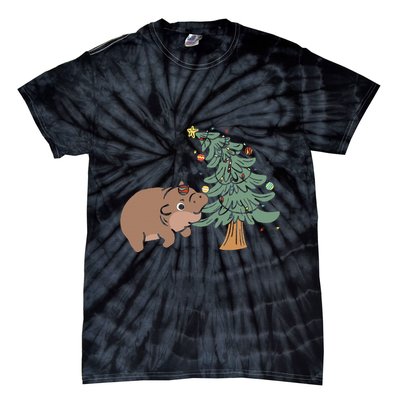Funny Moo Deng Biting Xmas Tree Baby Pygmy Hippo Christmas Tie-Dye T-Shirt