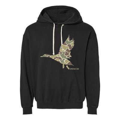 Flying Mallard Duck Camouflage Camo Duck Hunting Camo Hunter Garment-Dyed Fleece Hoodie