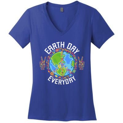 Funny Make Everyday Earth Day Planet World Earth Day Flower Gift Women's V-Neck T-Shirt