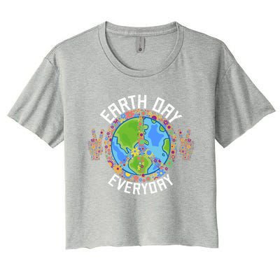 Funny Make Everyday Earth Day Planet World Earth Day Flower Gift Women's Crop Top Tee