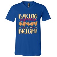 Family Matching Gingerbeard Baking Spirits Bright Christmas Gift V-Neck T-Shirt