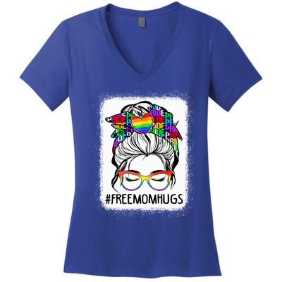 Free Mom Hugs Messy Bun Lgbt Pride Rainbow Cool Gift Women's V-Neck T-Shirt