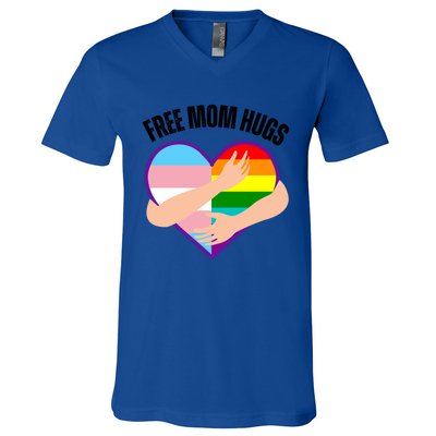 Free Mom Hugs With Rainbow And Flag Heart Lgbtq Cute Gift V-Neck T-Shirt