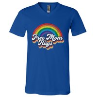 Free Mom Hugs Gift Rainbow Heart Lgbt Pride Month Gift V-Neck T-Shirt