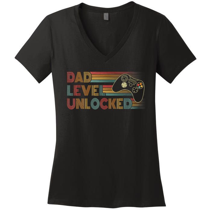 Funny New Dad Dad Level Unlocked Gaming Gamer Dad Women's V-Neck T-Shirt