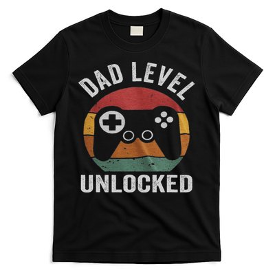 Funny New Dad Dad Level Unlocked Day Gaming T-Shirt