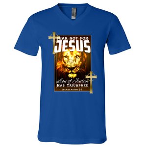 Fear Not For Jesus Lion Of Judah Rev 5:5 Christians Church Christian Faith V-Neck T-Shirt