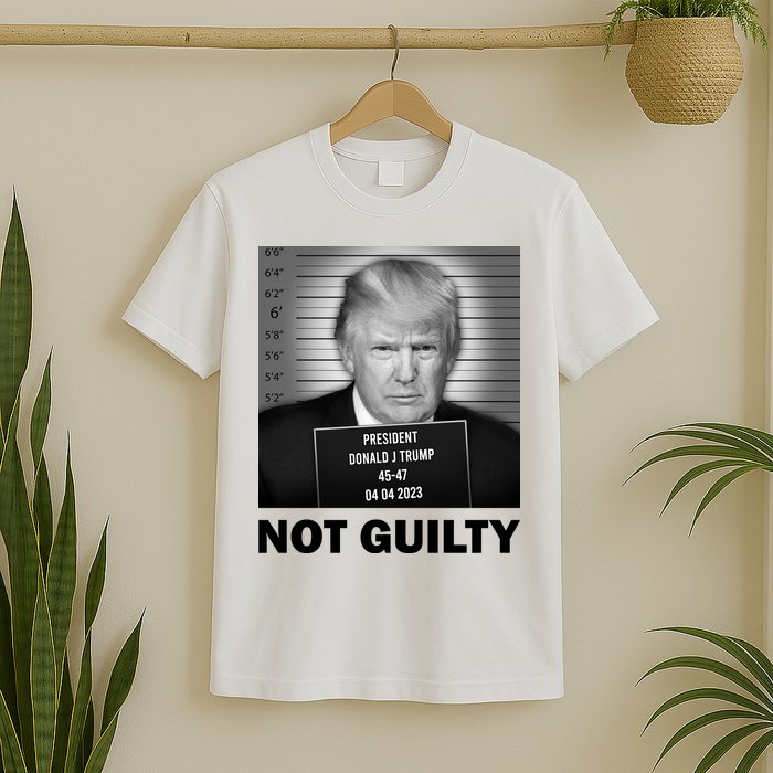 Funny Not Guilty Trump Mug Shot T-Shirt