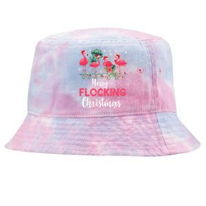 Flamingo Noel Hats Dancing On Snow Merry Flocking Christmas Gift Tie-Dyed Bucket Hat