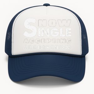 Funny No Signalglitched Tv Screen Graphic Retro Tv Static Trucker Hat