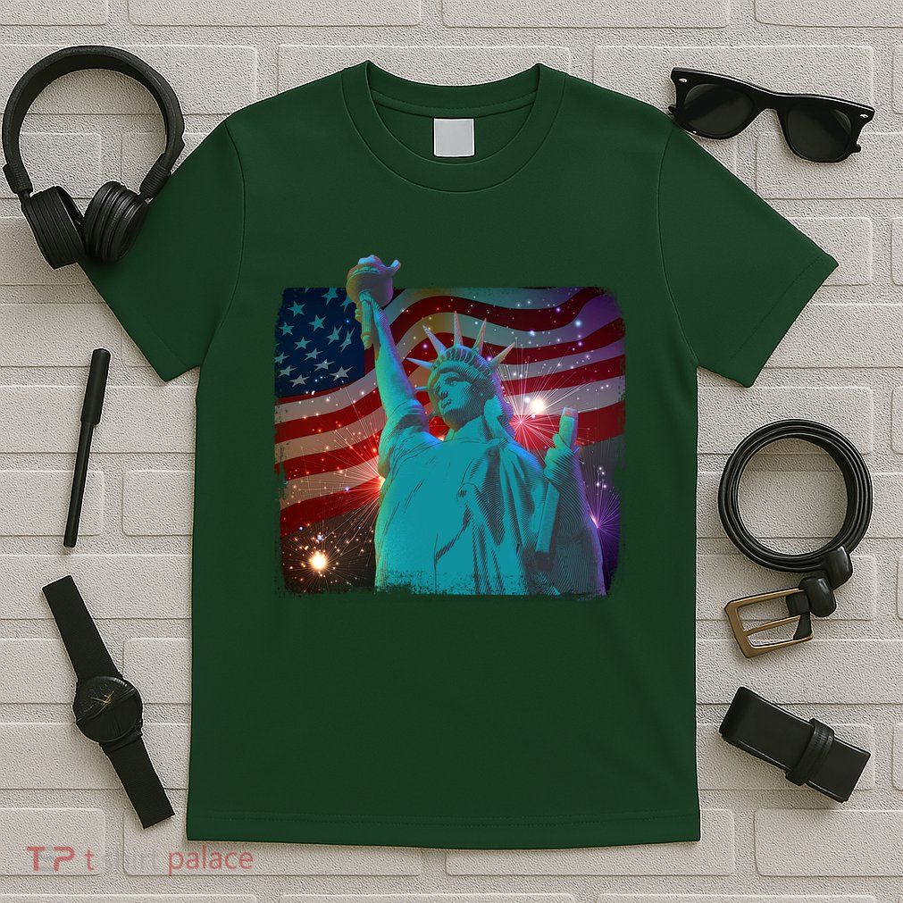 Fourth Of July Fireworks Statue Of Liberty T-Shirt