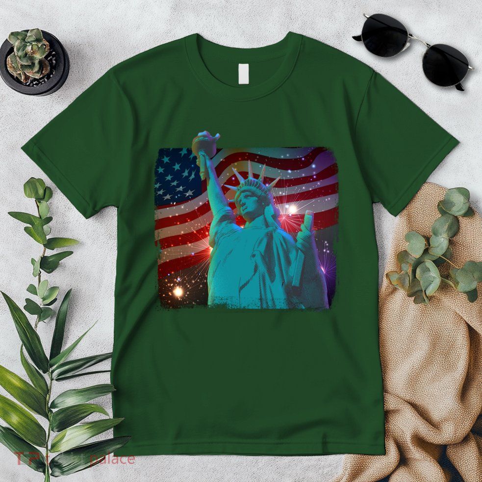 Fourth Of July Fireworks Statue Of Liberty Premium T-Shirt