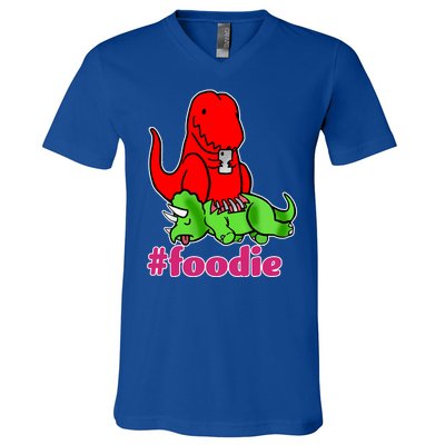 Foodie T-rex Food Selfie V-Neck T-Shirt