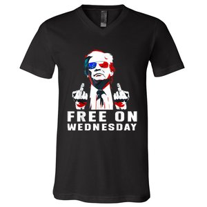 Free On Wednesdays 2024 Election Funny Trump Biden Saying V-Neck T-Shirt