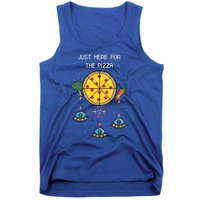 Funny Pixel Arcade Game Alien Just Here For The Pizza Cute Gift Tank Top