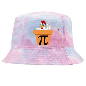 Funny Pi Day 2024 Chicken Pot Pi Day 3.14 Pi Math Day Tie-Dyed Bucket Hat