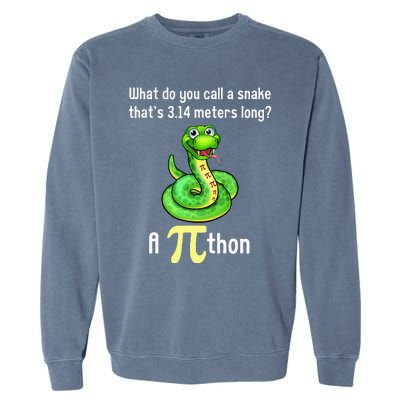 Funny Pi day Puns Pithon Math Teacher Jokes Garment-Dyed Sweatshirt