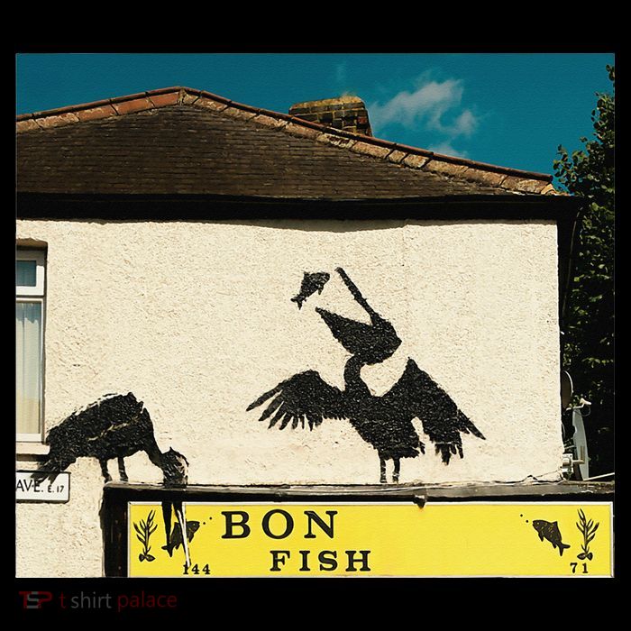 Funny Pelican Graphic With Bon Fish - Humorous Design Drawstring Bag