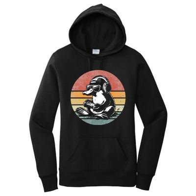 Funny Platypus Gaming Retro Gamer Funny Video Games Platypus Women's Pullover Hoodie