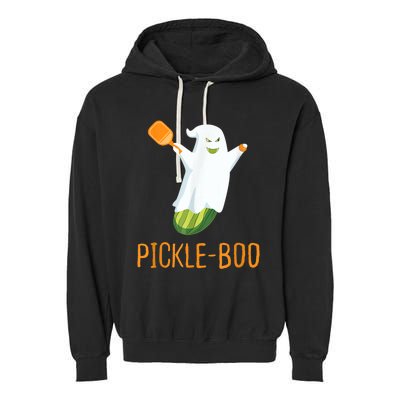 Funny Pickle Ghost Loves To Play Pickleball At Halloween Garment-Dyed Fleece Hoodie