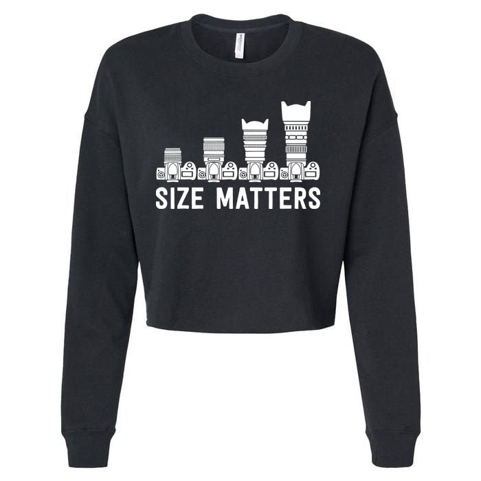 Funny Photography Lens Size Matters Cropped Pullover Crew