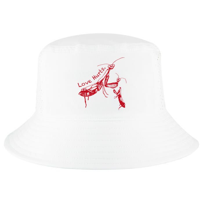 Funny Praying Mantis Retro Love Hurts Graphic Cool Comfort Performance Bucket Hat