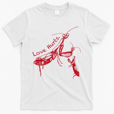 Funny Praying Mantis Retro Love Hurts Graphic T-Shirt