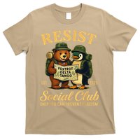 Funny Penguin Resist Penguins Protest Against Tariffs T-Shirt