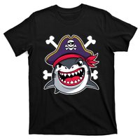 Funny Pirate Shark Crossbones Halloween Costume T-Shirt